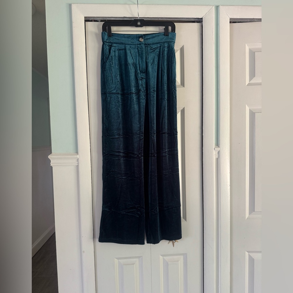Peacock Blue PolyVelour Hi-rise Pleated Trousers NWOT